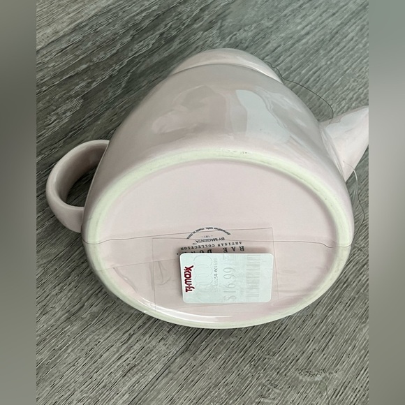 Rae Dunn Mama Chick Teapot in soft Pink - Picture 3 of 3